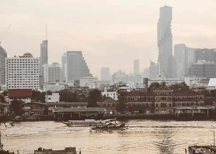 Petit Bangkok